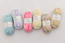 Load image into Gallery viewer, Emu Treasure Little Isle DK, 50g