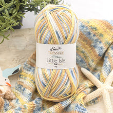 Load image into Gallery viewer, Emu Treasure Little Isle DK, 50g