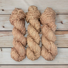 Load image into Gallery viewer, hand dyed 4 ply sub yarn wool ewemomma