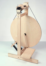 Load image into Gallery viewer, Louet S17 spinning wheel