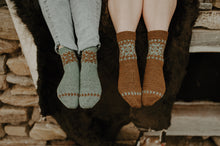 Load image into Gallery viewer, Pom Pom Quarterly, Issue 46: Autumn 2023