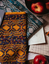 Load image into Gallery viewer, Moorit, Issue 3: Autumm/Winter 2022