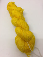 Load image into Gallery viewer, Superwash Merino Single Ply Fingering Yarn, 100g/3.5oz, Disco Stick