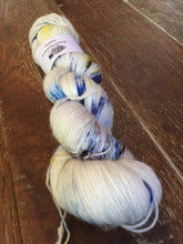 Load image into Gallery viewer, Superwash Merino Single Ply Fingering Yarn, 100g/3.5oz, I Love New York