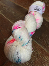 Load image into Gallery viewer, Superwash Merino Nylon Titanium Sock Yarn, 100g/3.5oz, Pop Tart