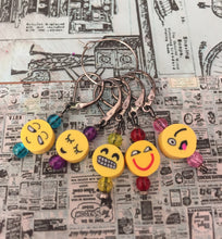 Load image into Gallery viewer, Set of 5 Emoji Knitting Crochet Stitch Markers