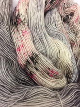 Load image into Gallery viewer, Superwash Merino Single Ply Fingering Yarn, 100g/3.5oz, Rita