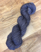 Load image into Gallery viewer, Superwash Chunky Merino, 100g/3.5oz, Earl