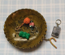 Load image into Gallery viewer, I Knit So I Don't Kill People Notions Dish