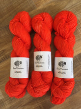 Load image into Gallery viewer, Superwash Merino Single Ply Fingering Yarn, 100g/3.5oz, Semi Solid, Magma