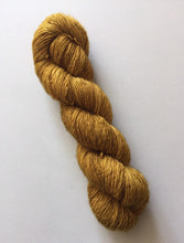 Load image into Gallery viewer, Superwash Merino Single Ply Fingering Yarn, 100g/3.5oz, Gold Rush