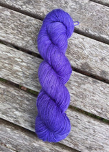 Load image into Gallery viewer, Superwash Merino Single Ply Fingering Yarn, 100g/3.5oz, Serendipity, Hyacinth Purple, Semi Solid