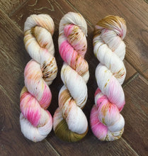 Load image into Gallery viewer, Superwash Bluefaced Leicester Nylon Ultimate Sock Yarn, 100g/3.5oz, Silly Heart