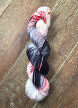 Load image into Gallery viewer, Superwash Merino Single Ply Fingering Yarn, 100g/3.5oz, Paparazzi