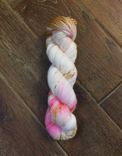 Load image into Gallery viewer, Superwash Bluefaced Leicester Nylon Ultimate Sock Yarn, 100g/3.5oz, Silly Heart