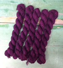 Load image into Gallery viewer, Bluefaced Leicester Sock Mini, 20g/0.7oz, Candy Perfume