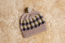 Load image into Gallery viewer, Pom Pom Quarterly, Issue 43: Winter 2022