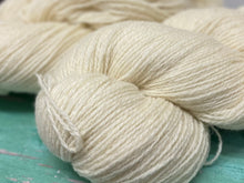 Load image into Gallery viewer, Genuine Irish Galway Wool, Natural/Undyed