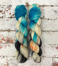 Load image into Gallery viewer, Dye to order - Merino Singles