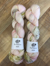 Load image into Gallery viewer, Dye to order - Zebra 4 Ply