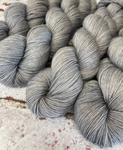 Load image into Gallery viewer, Superwash BFL Nylon Ultimate Sock Yarn, 100g/3.5oz, Fade to Grey