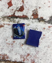 Load image into Gallery viewer, Cookie Charm Progress Keeper Stitch Marker