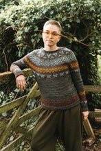 Load image into Gallery viewer, Pom Pom Quarterly, Issue 38: Autumn 2021