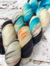 Load image into Gallery viewer, Superwash Bluefaced Leicester Nylon Ultimate Sock Yarn, 100g/3.5oz, Tundra