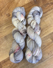 Load image into Gallery viewer, Dye to order - Zebra 4 Ply