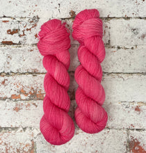 Load image into Gallery viewer, Superwash BFL Nylon Ultimate Sock Yarn, 100g/3.5oz, Hot Mess
