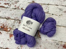 Load image into Gallery viewer, Superwash Merino Nylon Titanium Sock Yarn, 50g, Violet