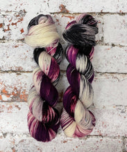 Load image into Gallery viewer, Dye to order - Zebra Sock