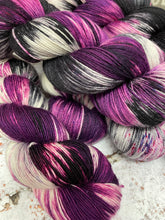 Load image into Gallery viewer, Superwash BFL Nylon Ultimate Sock Yarn, 100g/3.5oz, Storm in a Teacup