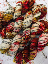 Load image into Gallery viewer, Superwash Zebra 4 Ply Fingering Yarn, 100g/3.5oz, Piano Wire