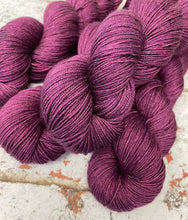 Load image into Gallery viewer, Yak 4 Ply Fingering Yarn, 100g/3.5oz, Candy Perfume