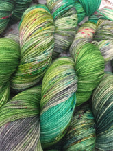 Load image into Gallery viewer, Superwash Merino Nylon Titanium Sock Yarn, 100g/3.5oz, Fezziwig Alive Again