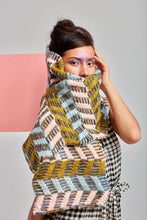 Load image into Gallery viewer, Painting Shawls by Stephen West (Westknits)