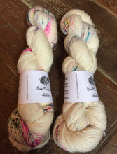 Load image into Gallery viewer, Dye to order - Zebra 4 Ply