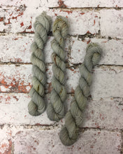 Load image into Gallery viewer, Bluefaced Leicester Sock Mini, 20g/0.7oz, 1000 Doves