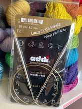 Load image into Gallery viewer, Darkside Shawl Kit