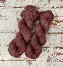 Load image into Gallery viewer, Superwash Merino Single Ply Fingering Yarn, 100g/3.5oz, Rosebud