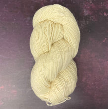 Load image into Gallery viewer, Galway wool