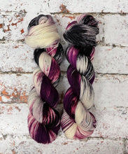 Load image into Gallery viewer, Dye to order - BFL Donegal Sock