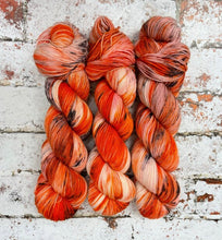 Load image into Gallery viewer, Dye to order - Merino Singles