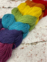 Load image into Gallery viewer, Kinross 4 Ply Rainbow Mini Skein Hanks, 7x20g