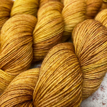 Load image into Gallery viewer, Superwash BFL Nylon Ultimate Sock Yarn, 100g/3.5oz, Sunflower