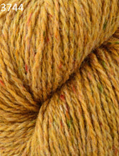 Load image into Gallery viewer, Donegal Wool Spinning Company wool
