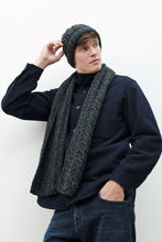 Load image into Gallery viewer, Aran Woollen Mills Aran Cable Scarf
