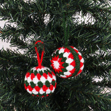 Load image into Gallery viewer, Festive Baubles Crochet Kit Trimits TCRK001
