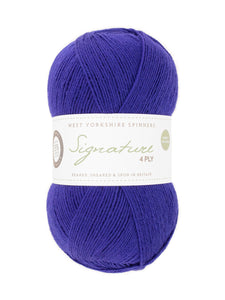 West Yorkshire Spinners Signature 4 ply